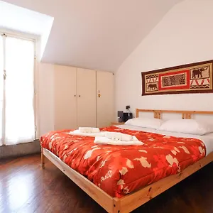 For Guest- Angela Duomo Holiday home Milan